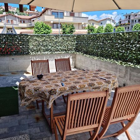 Kd Apartment, Accogliente, Moderno E Spazioso. Castel Di Sangro Exterior foto